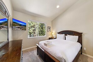 7 bedrooms, iron/ironing board, travel crib, WiFi (free)