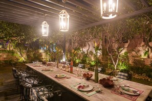 Outdoor dining -  ama Stays & Trails Adbhut Mahal, Jaipur (Jaipur)