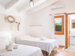 3 bedrooms, Internet, bed sheets - Can Colet by Sunvillas Mallorca (Pollença)