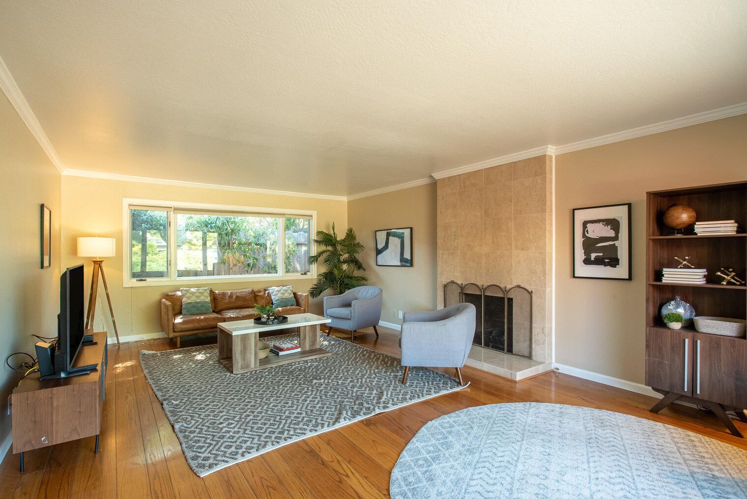 Palo Alto 4BR w/ Garage, nr Upscale Dining & Boutiques, by Blueground