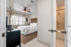 2 camere, una scrivania, ferro/asse da stiro, Wi-Fi gratuito