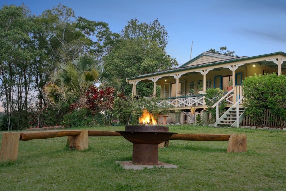 Noosa Hinterland Escape