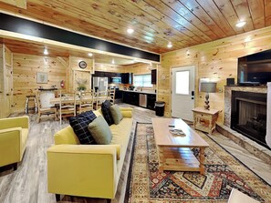 Studio (4 Bedrooms) | Property amenity