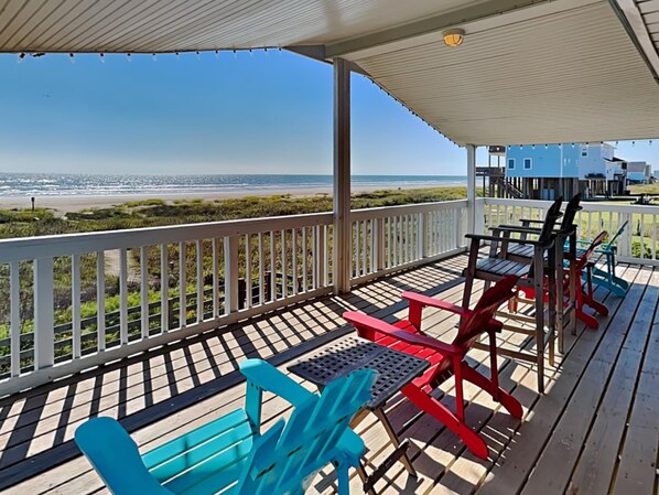 Ferienhaus, Mehrere Betten, Balkon, Strandblick | Unterkunftsgelände