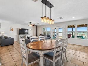House (3 Bedrooms) | Property amenity - Going Coastal by Miss Kitty’s (Rockport)