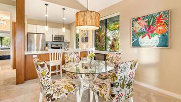 Condo (1 Bedroom) | Property amenity