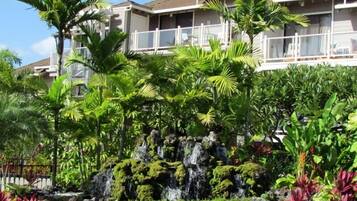 Condo (1 Bedroom) | Property amenity