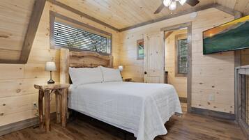 Kabin, 2 Tempat Tidur Queen, balkon, pemandangan gunung (Unit 3) | 1 kamar tidur dan didekorasi berbeda-beda