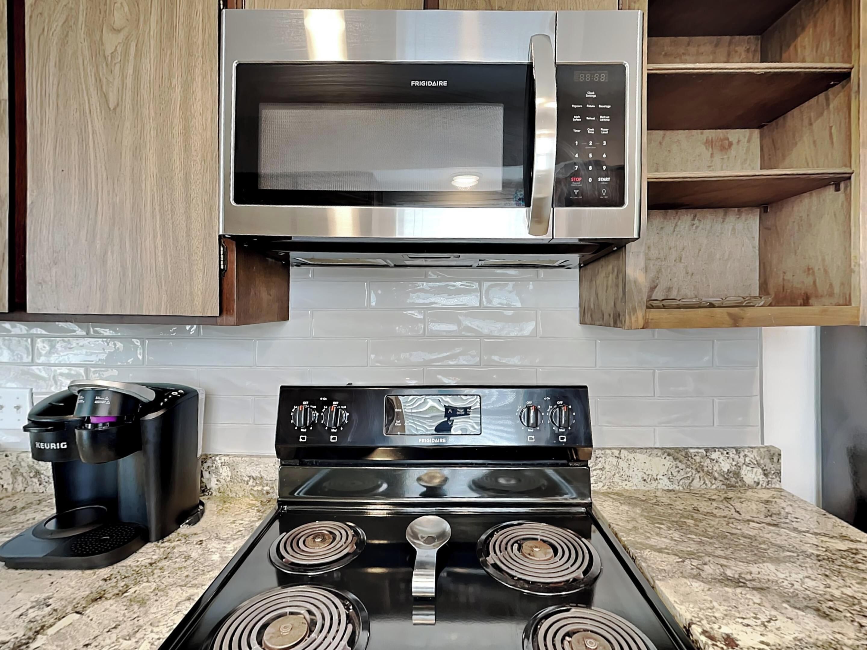 Condo (3 Bedrooms) | Property amenity