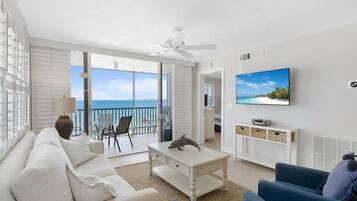 Kondominium, Beberapa Tempat Tidur, balkon, pemandangan samudra (#601 - No Pets) | Area keluarga