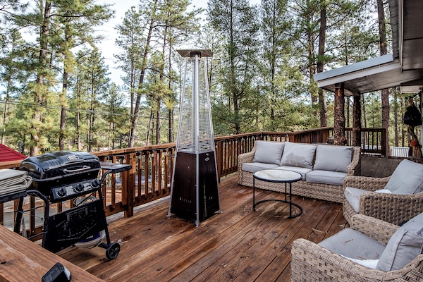 Studio (3 Bedrooms) | Property amenity