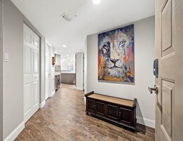 Condo (2 Bedrooms) | Property amenity