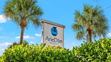 Condo (2 Bedrooms) | Servicio de la propiedad