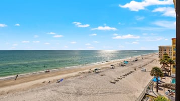 Condo (2 Bedrooms) | Servicio de la propiedad