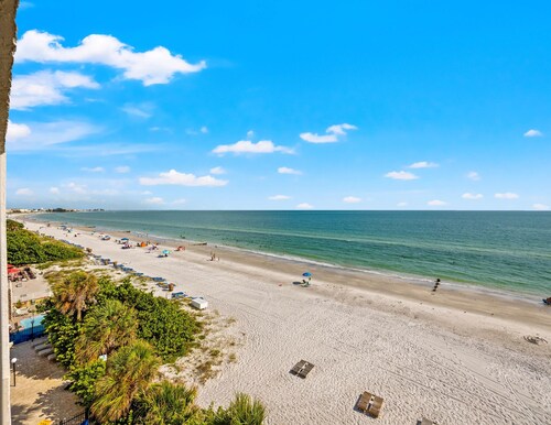 Arie Dam 404 by Ryson Vacation Rentals