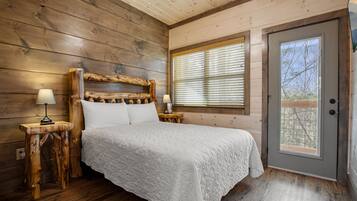 Kabin, 1 Tempat Tidur King, balkon, pemandangan gunung (Unit 2) | 1 kamar tidur dan didekorasi berbeda-beda