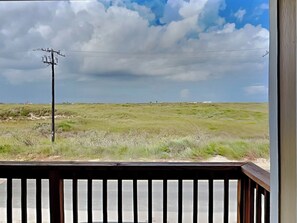 Studio (2 Bedrooms) | Property amenity