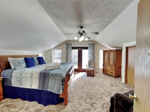 House (4 Bedrooms) | Property amenity
