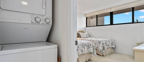 Condo (2 Bedrooms) | Servicio de la propiedad