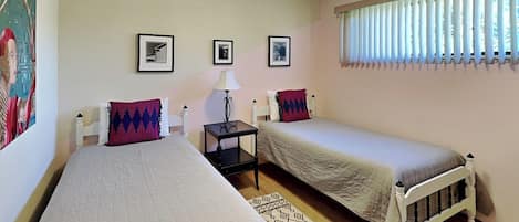 House (3 Bedrooms) | Property amenity