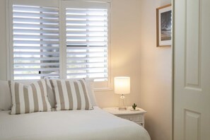 2 soverom, strykejern/-brett, wi-fi og sengetøy