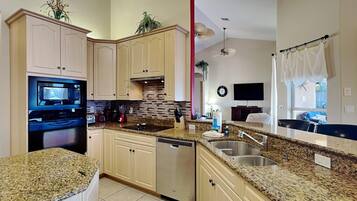 House, Multiple Beds, Pool Access, Pool View | Private kitchen | Fridge, microwave, oven, stovetop