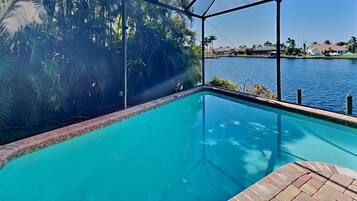 Indoor pool, outdoor pool