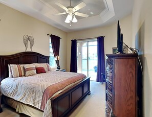 Nhà, nhiều giường, có thể sử dụng hồ bơi, quang cảnh hồ bơi | 3 phòng ng  ủ, trang trí khác biệt 