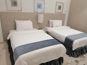1 bedroom, blackout curtains, iron/ironing board, free WiFi - Kuwait Residence (Kuwait City)