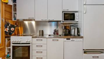 Réfrigérateur, micro-ondes, lave-vaisselle, grille-pain