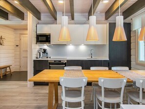 Fridge, microwave, dishwasher, toaster - Sokosti by Interhome (Inari)