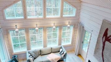 Télévision, espaces bureaux