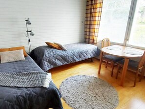 1 soveværelse, strygejern/strygebræt, internetforbindelse