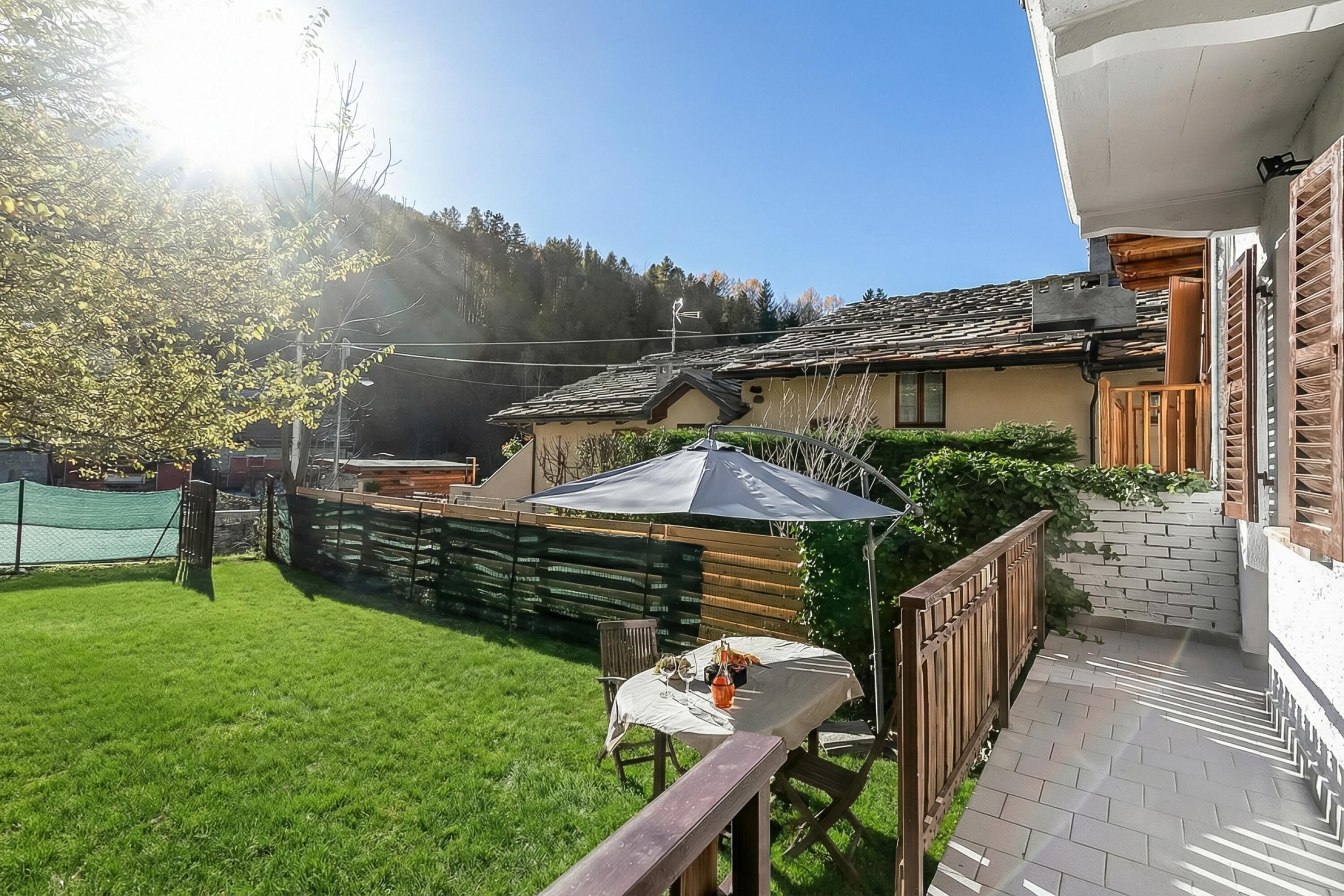 Family Apartment, Multiple Bedrooms (Garden Home) | Outdoor dining