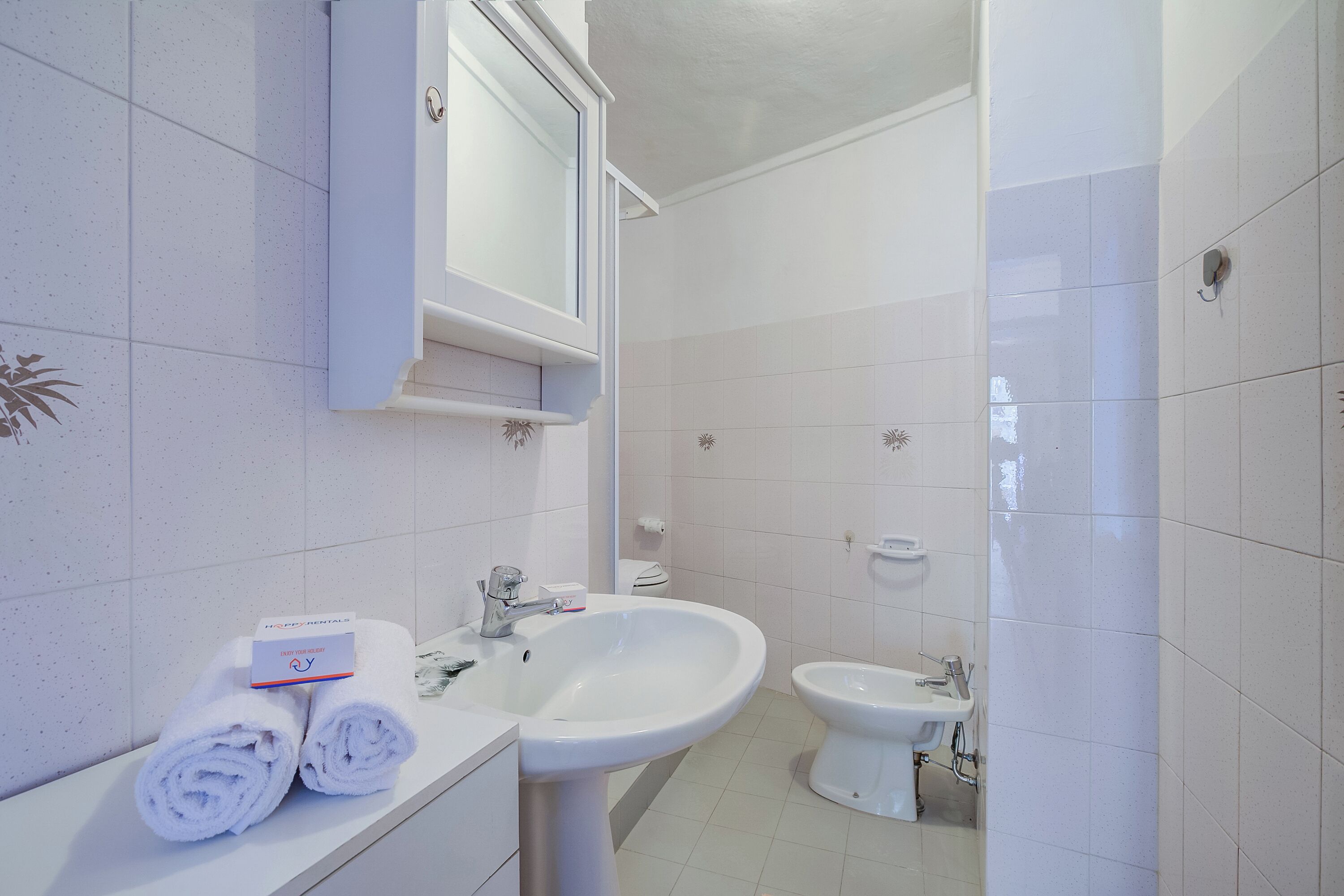 Family Apartment, Multiple Bedrooms (Lidia’s Lodge Apartment) | Bathroom | Shower, bidet, towels, soap