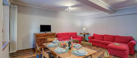 家庭公寓, 多間臥室 (Lidia’s Lodge Apartment) | 飯廳