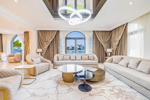 Villa, 5 Bedrooms, Private Pool, City View | Living area - Villa Sezavi Frond B, Palm Jumeirah (Dubai)