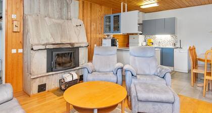 Saariseläntie 8 b 1 vaeltaja by Interhome
