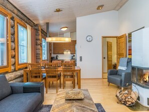 TV - Lumikelo b4 by Interhome (Inari)