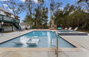 Beheizter Pool