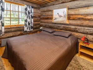 4 間睡房、上網