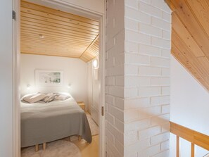 3 makuuhuonetta, internet