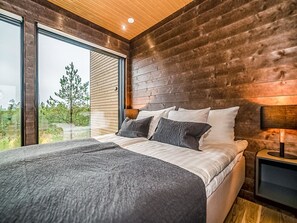 3 bedrooms, internet