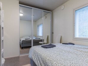 2 soveværelser, internetforbindelse