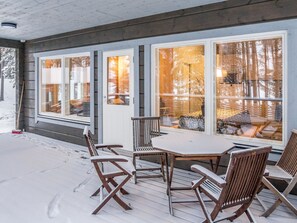 屋外ダイニングエリア