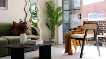 TV, computer monitors