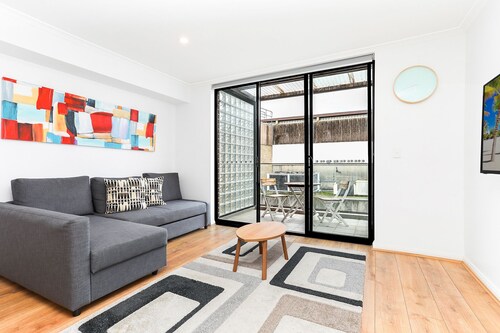 Rozelle Village l 1 Bedroom l Pet Friendly