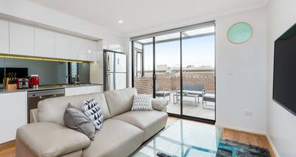 Rozelle Village l Two Bedrooms l Pet Friendly