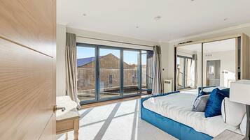Basic Apartment | 2 bedrooms, bed sheets
