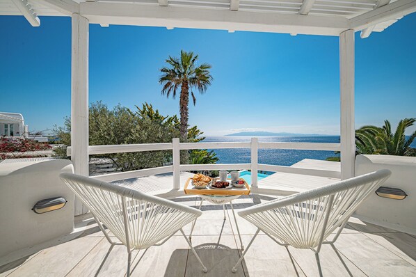 Terrace/patio - Sanarte villa 2, 5br w/private pool and sea view! (Mykonos)